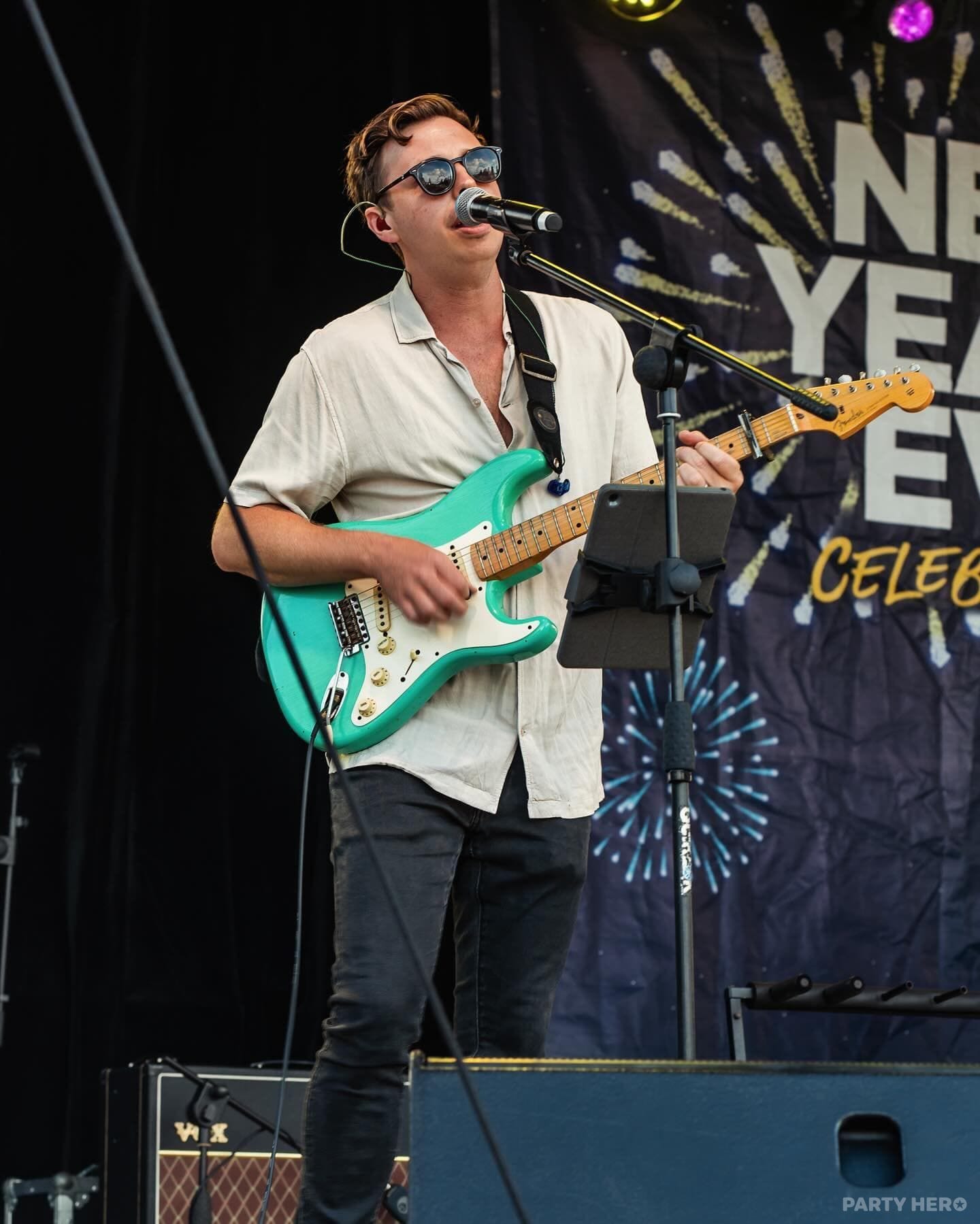 Blue Vinyl - band hire on the Central Coast
