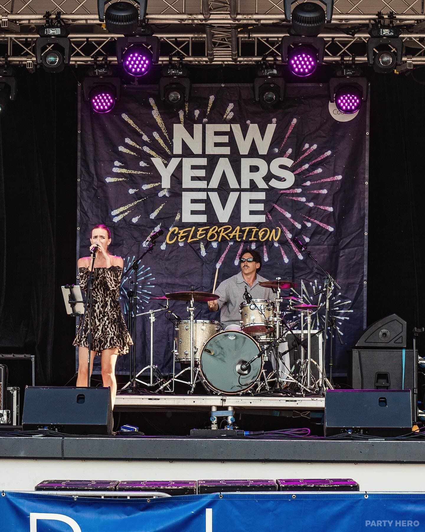 Blue Vinyl - band hire on the Central Coast