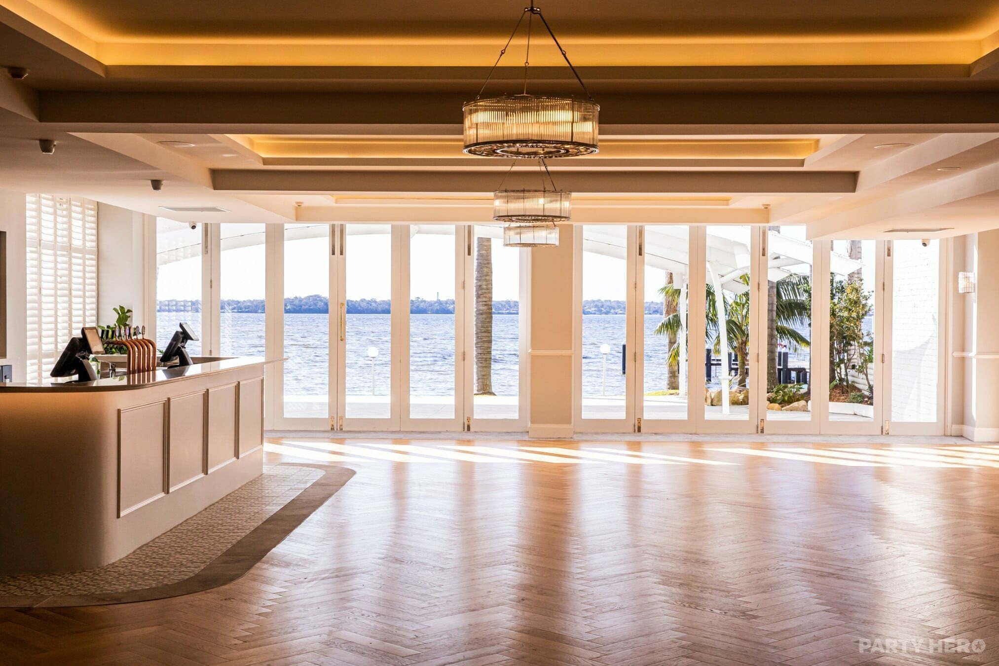 The Beachcomber Hotel & Resort - party venue on the Central Coast