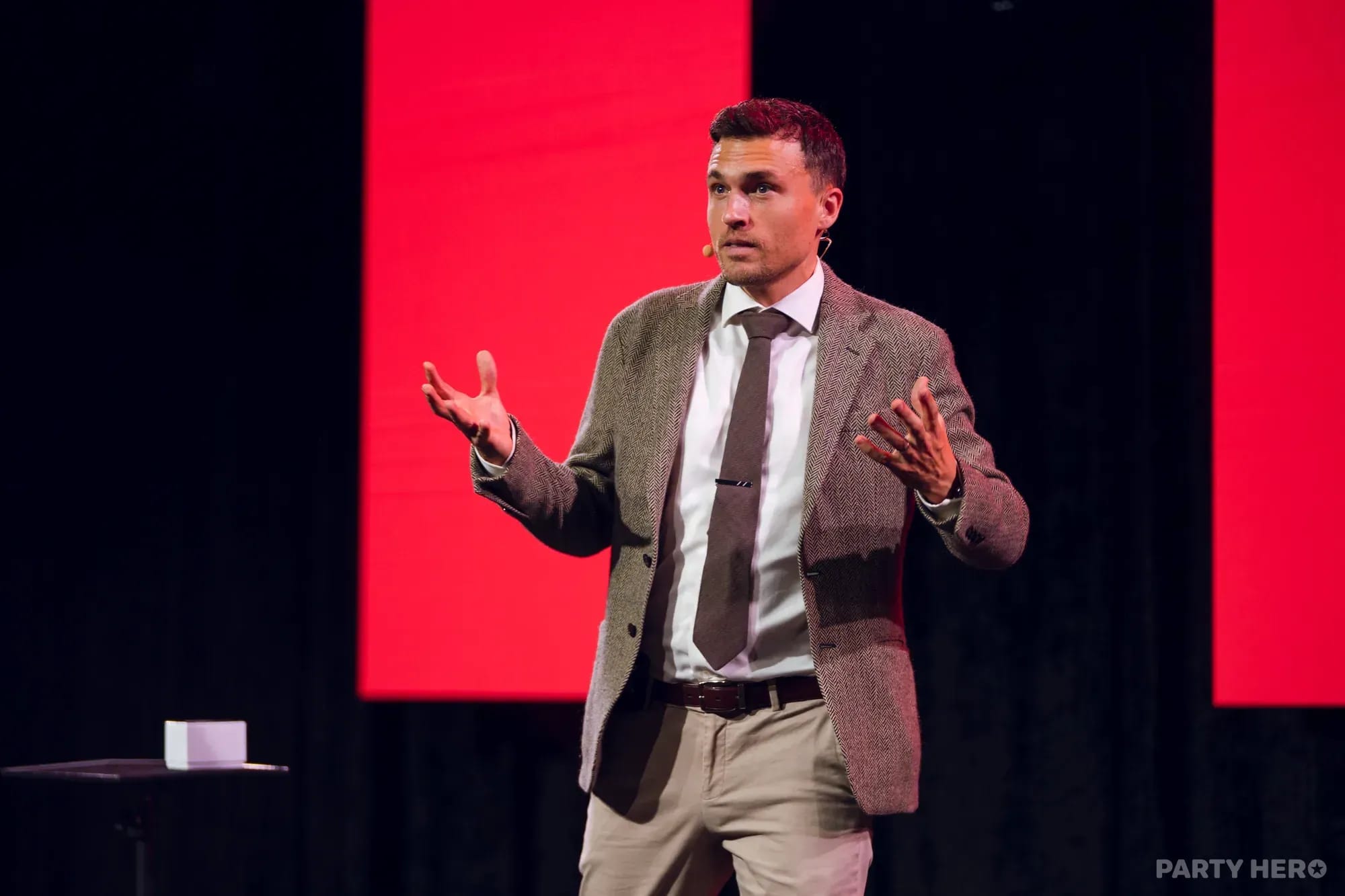 Andy Nunn activity in Sydney - group bookings