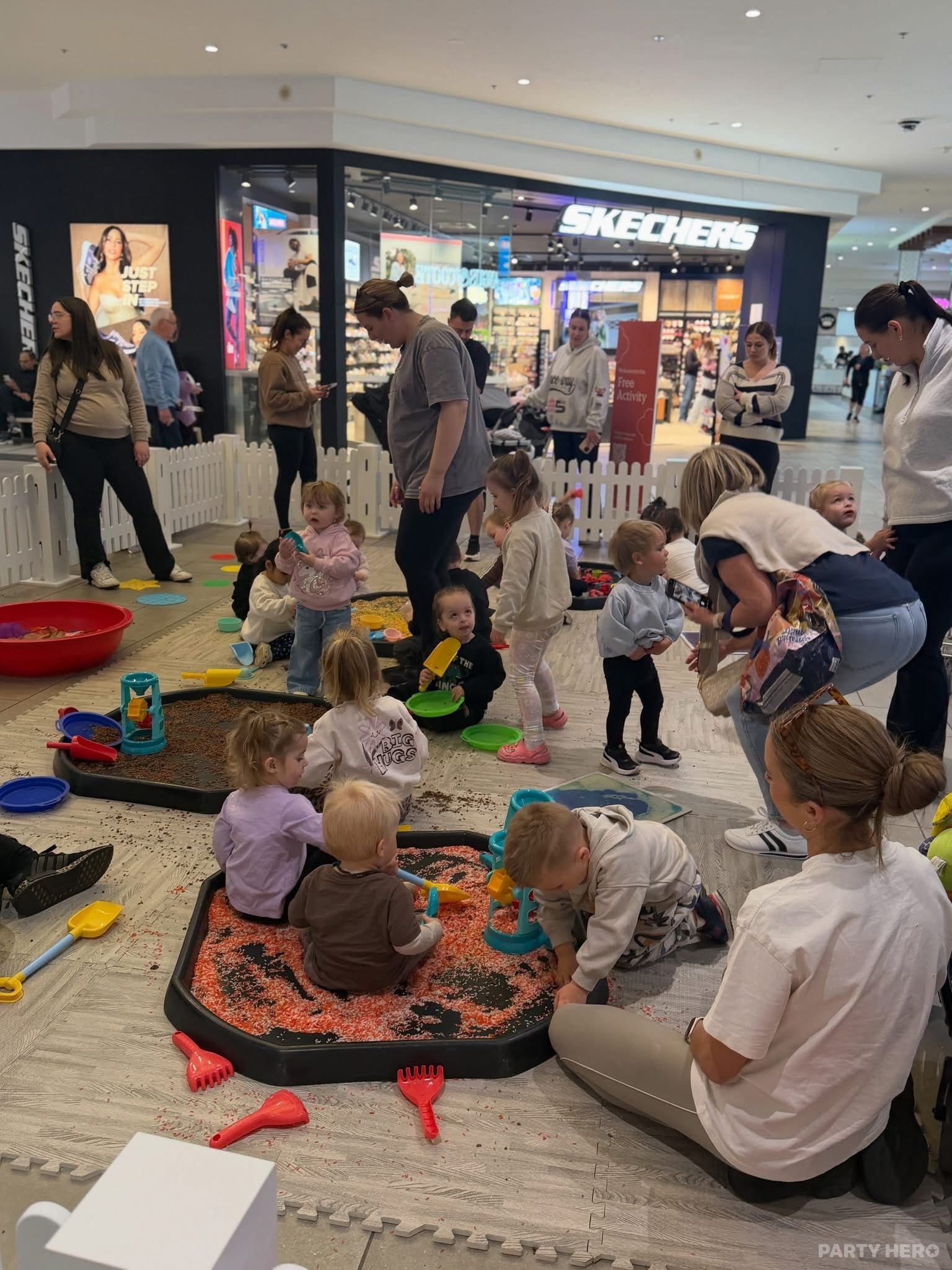 Messy Makers - kids entertainers in Sydney