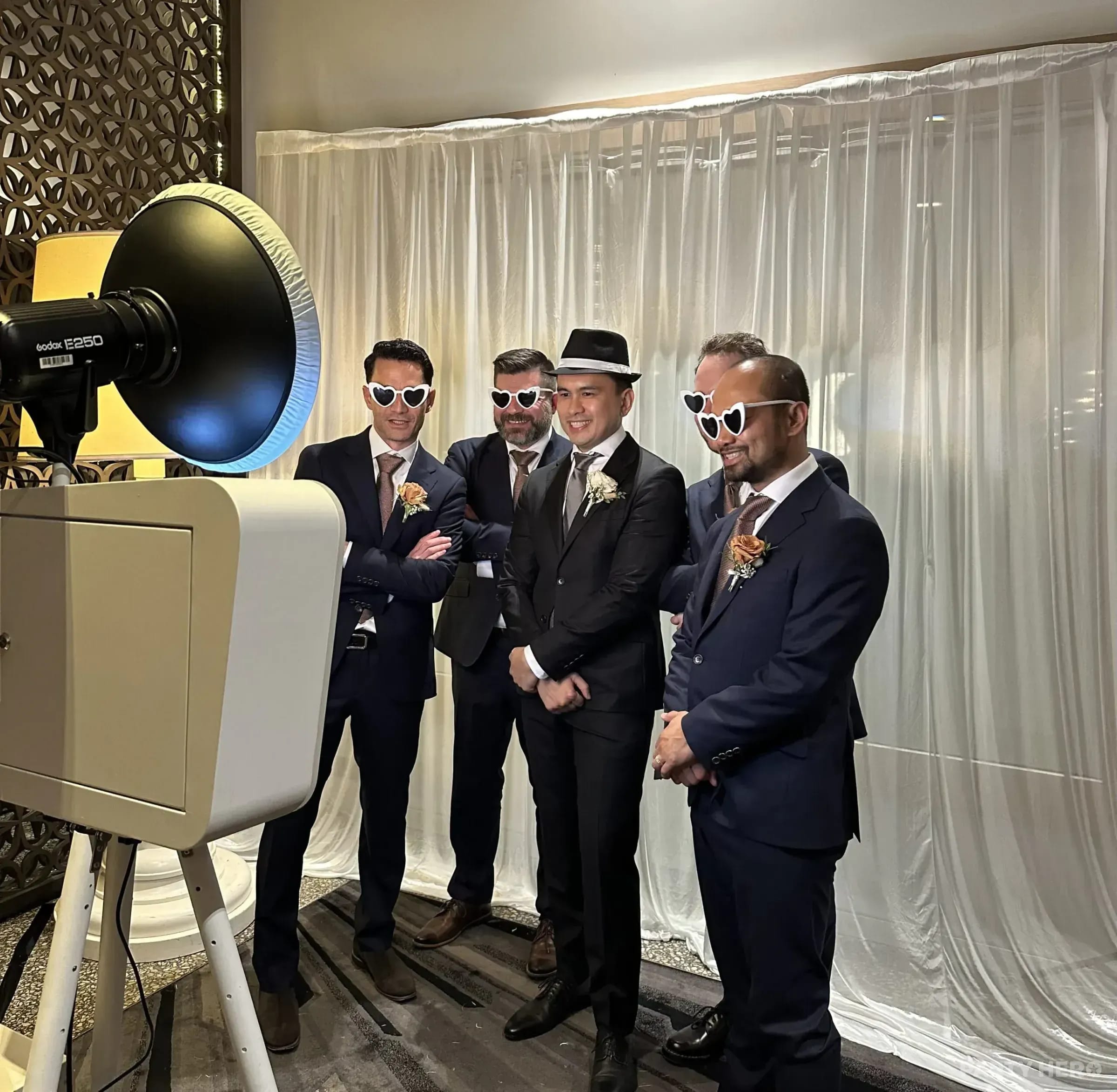 Bondi Booths activity in Sydney - group bookings