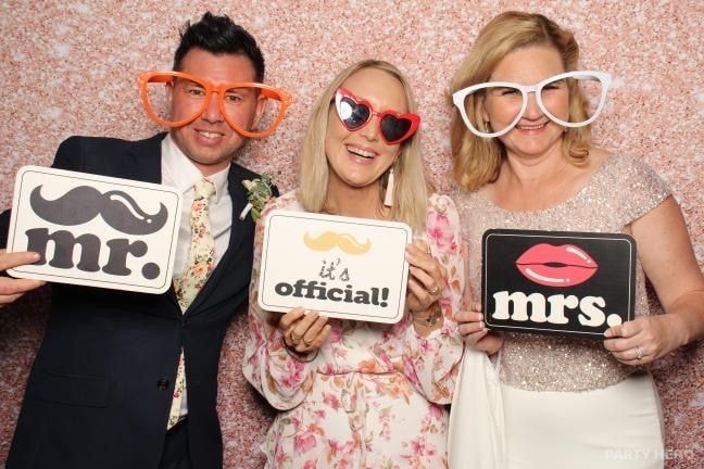 Love Me Do Celebrancy - wedding celebrant in Brisbane