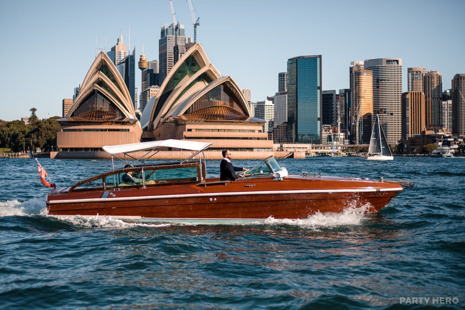 Sydney Luxury Cruise - boat party planners in Sydney