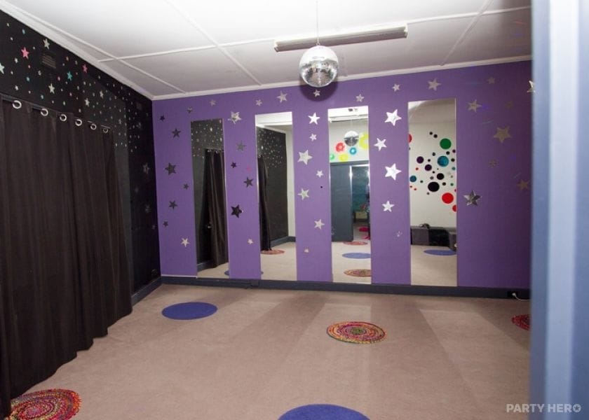 Unreal Parties - party venue in Melbourne