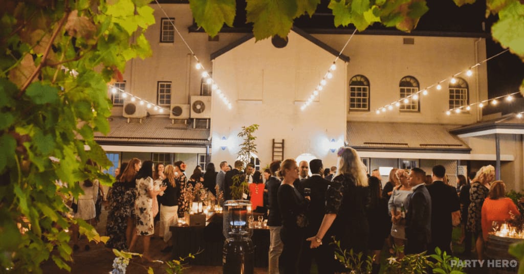 Crowne Plaza Hawkesbury Valley - party venue in Sydney