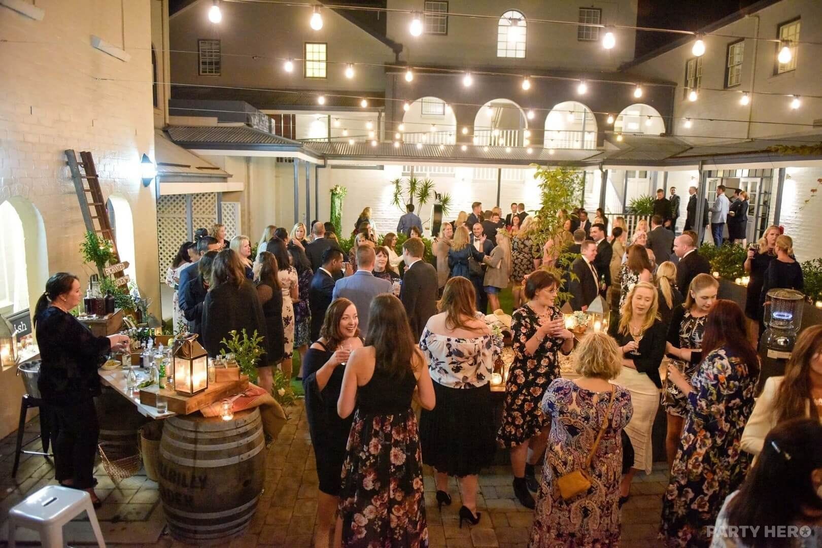 Crowne Plaza Hawkesbury Valley - party venue in Sydney