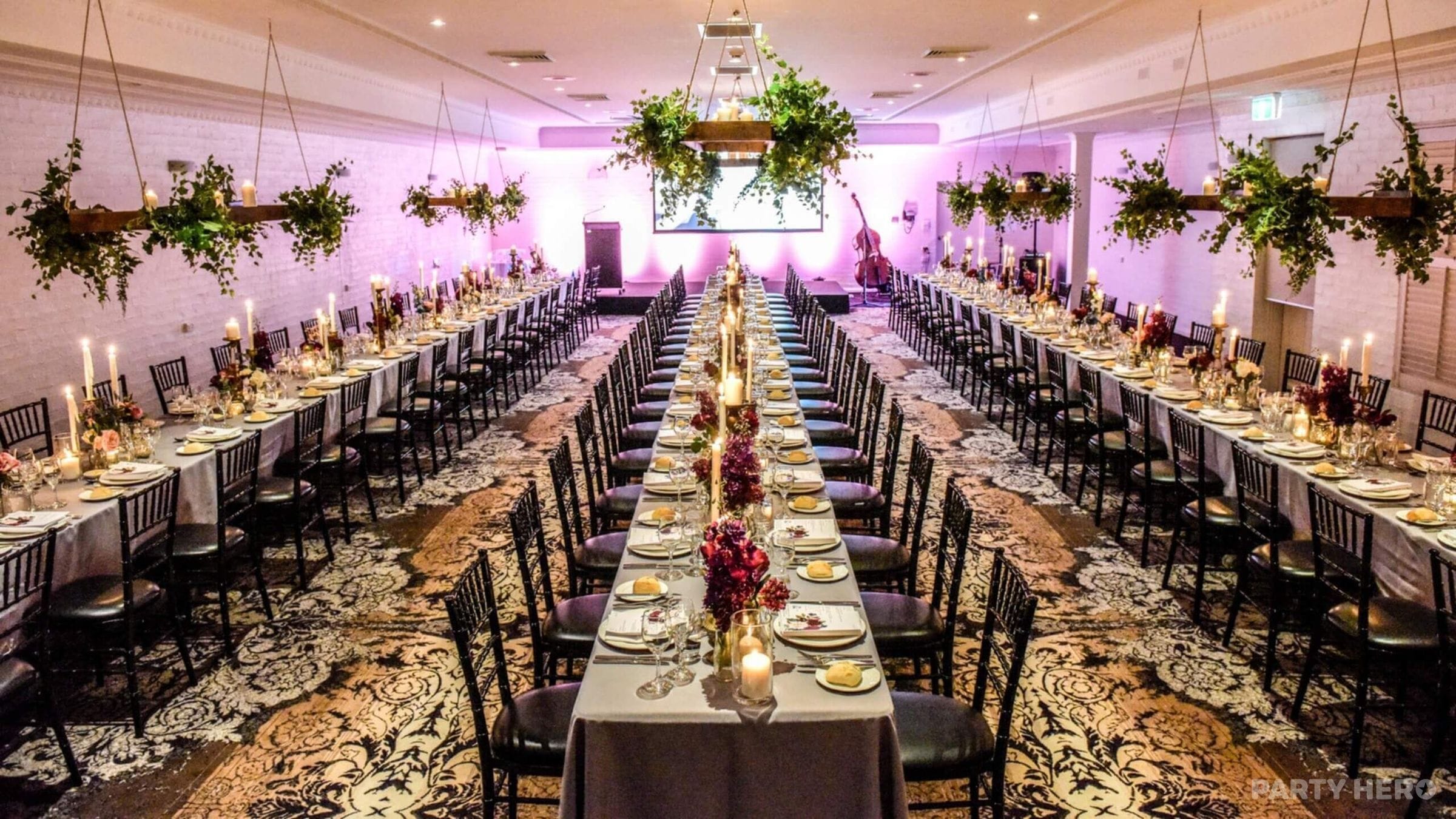 Crowne Plaza Hawkesbury Valley - party venue in Sydney