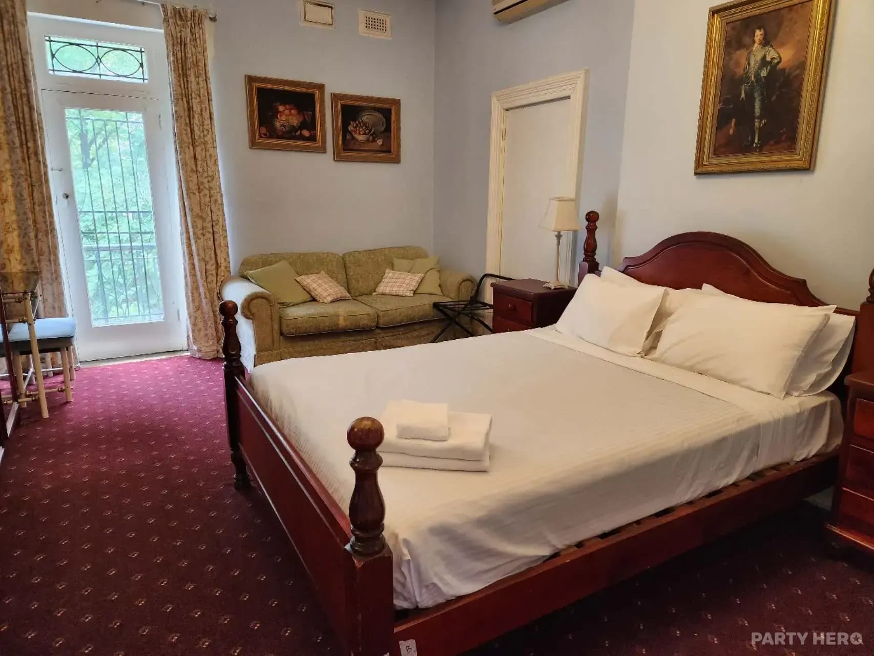 Georgian Court Inn - hotel in East Melbourne