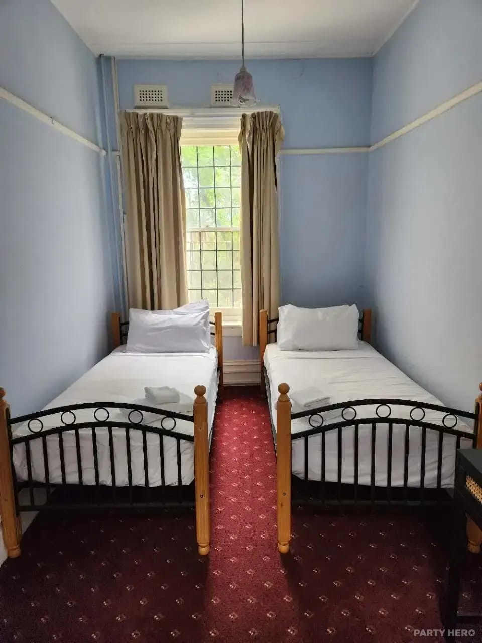 Georgian Court Inn - hotel in East Melbourne