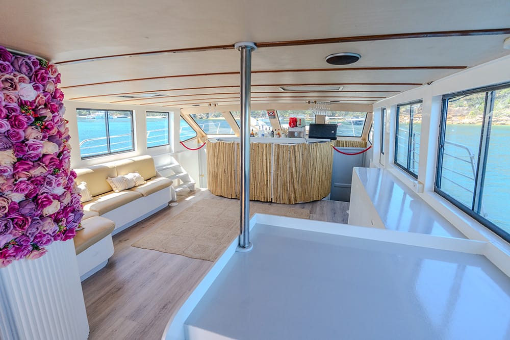Kondor - Sydney Harbour boat hire