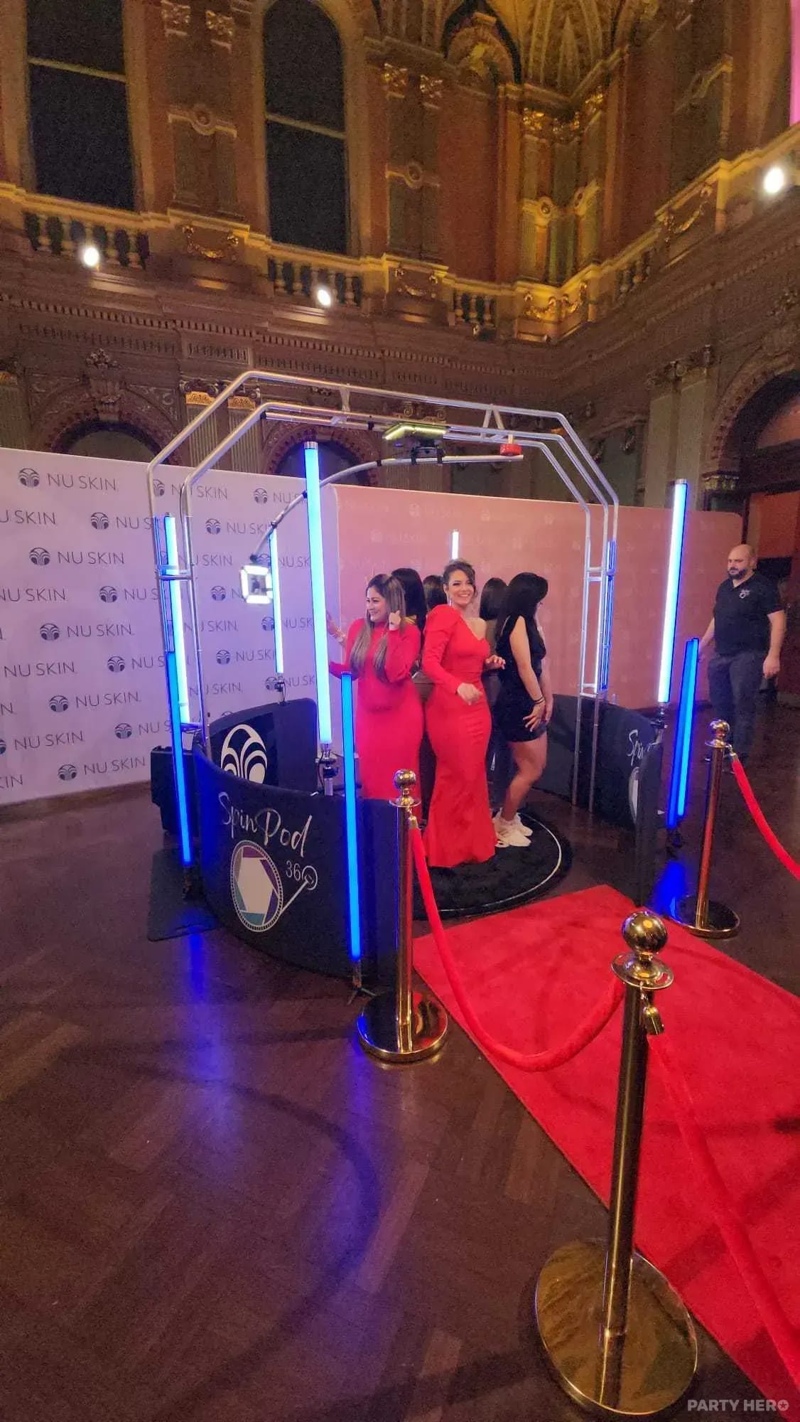 SpinPod 360 activity in Sydney - group bookings