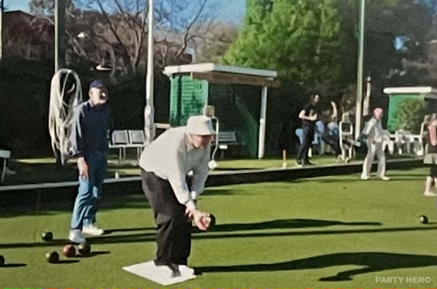 Toorak Bowling Club - barefoot bowls in Melbourne