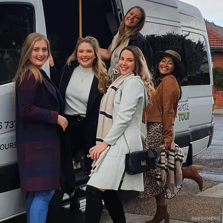 HV Tours - wine tours in the Hunter Valley