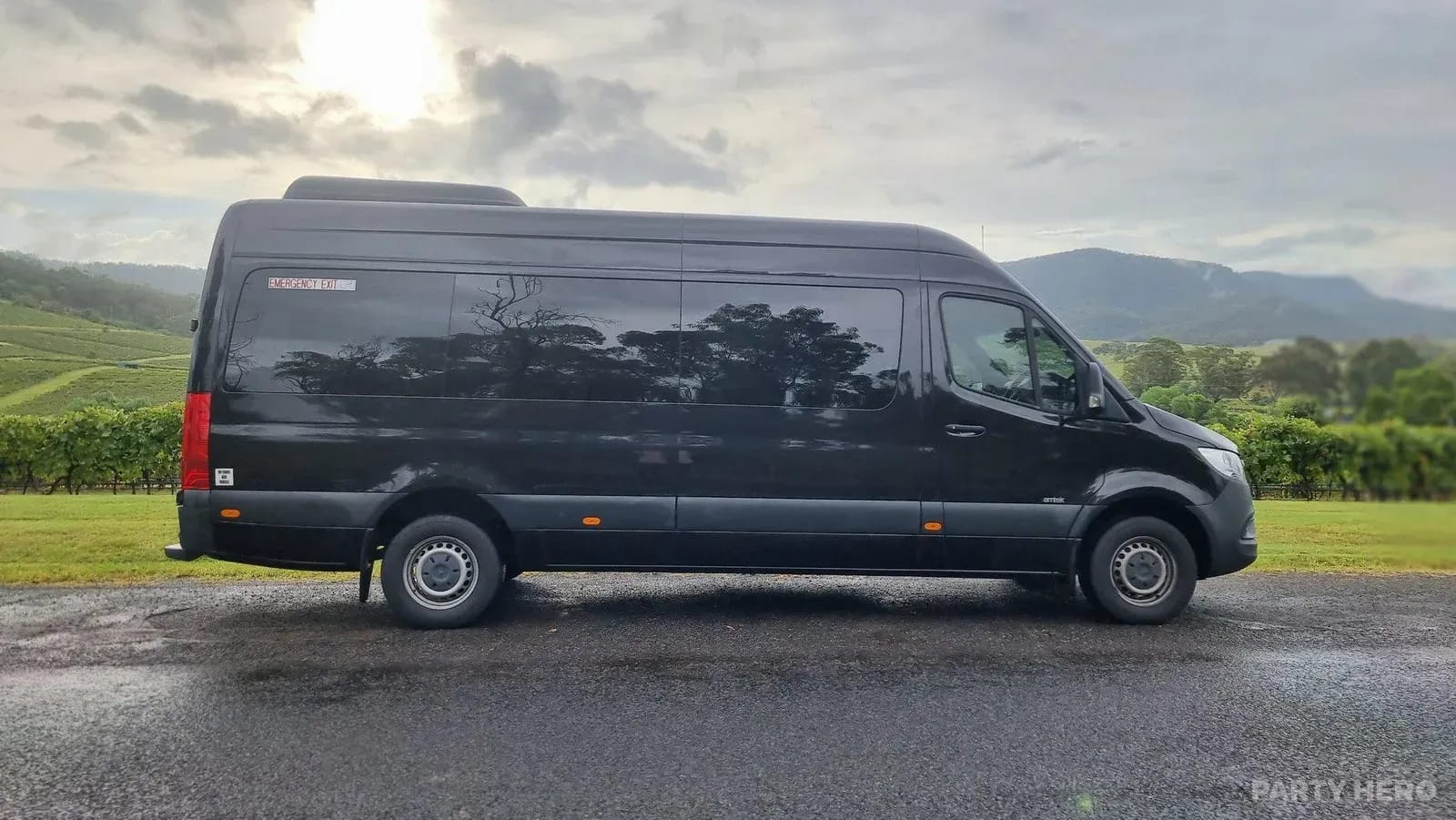 HV Tours - wine tours in the Hunter Valley