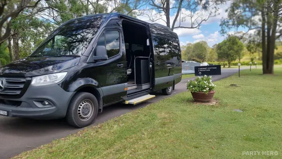 HV Tours - wine tours in the Hunter Valley