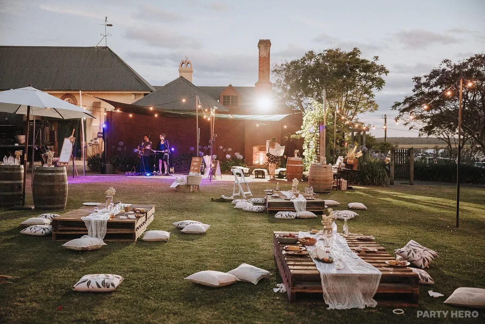 Fine2uned activity in Sydney - group bookings