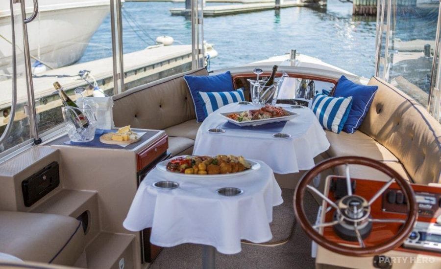 Melbourne Boat Hire - private boat charter in Melbourne