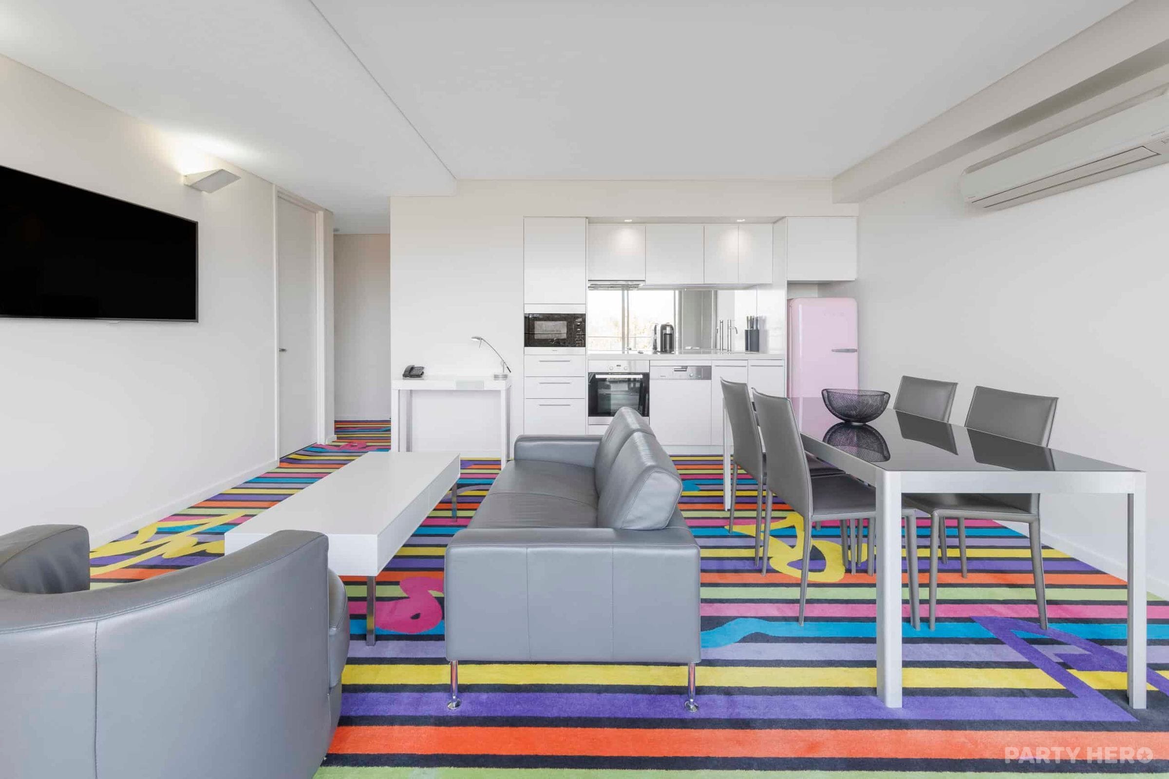 ADGE Hotel & Residences - hotels in Sydney
