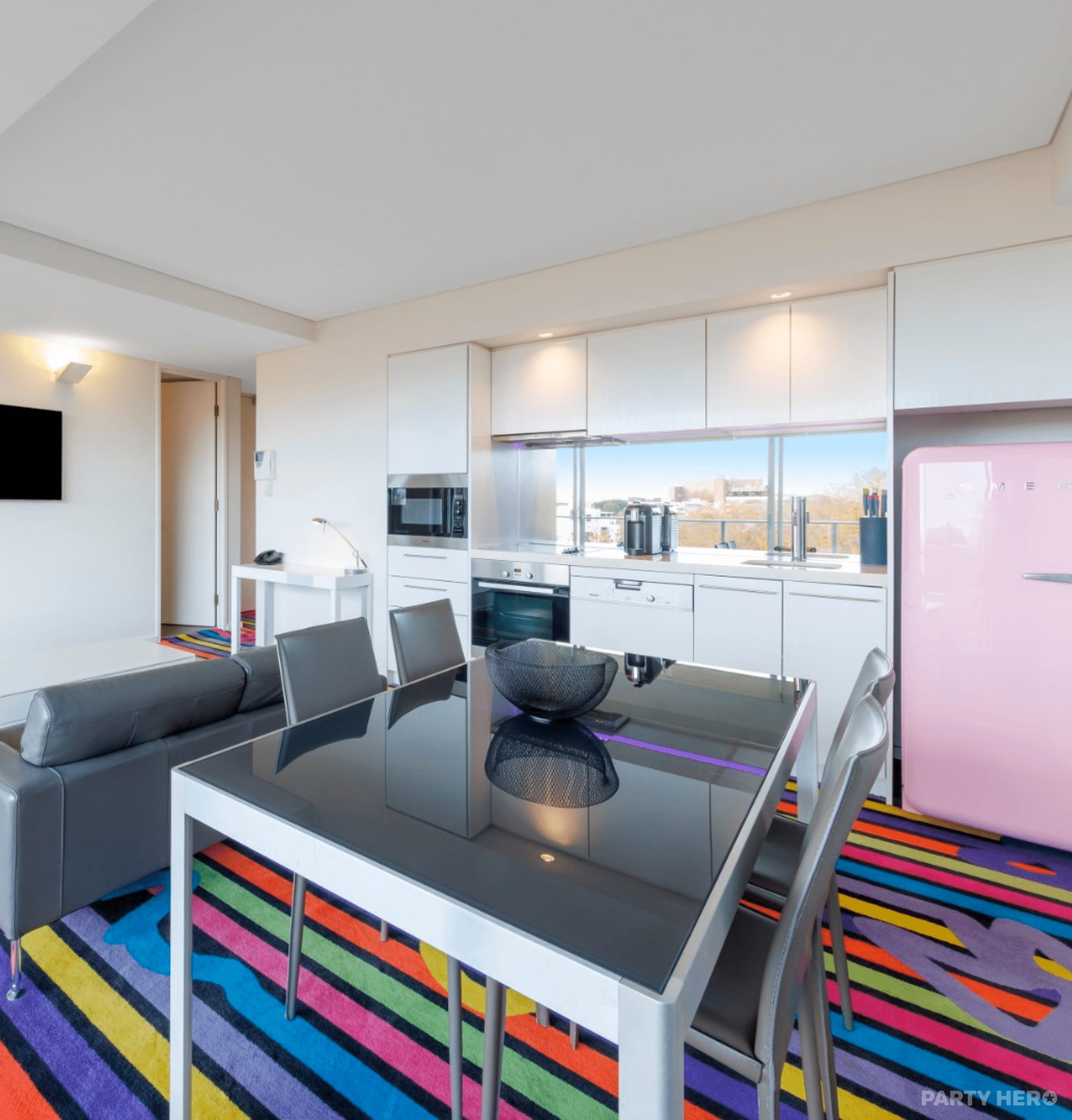 ADGE Hotel & Residences - hotels in Sydney