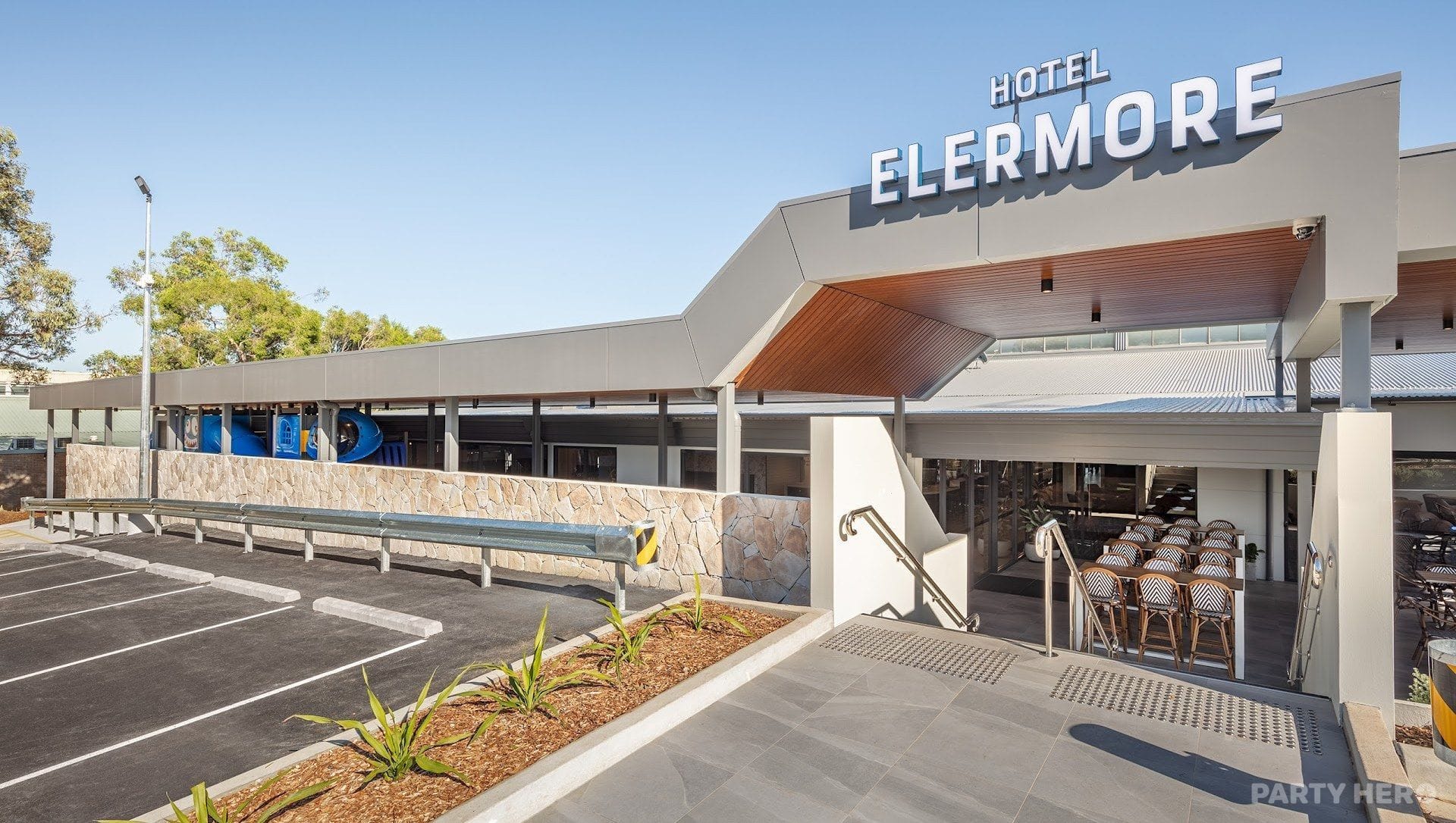 Hotel Elermore - party venue in Newcastle