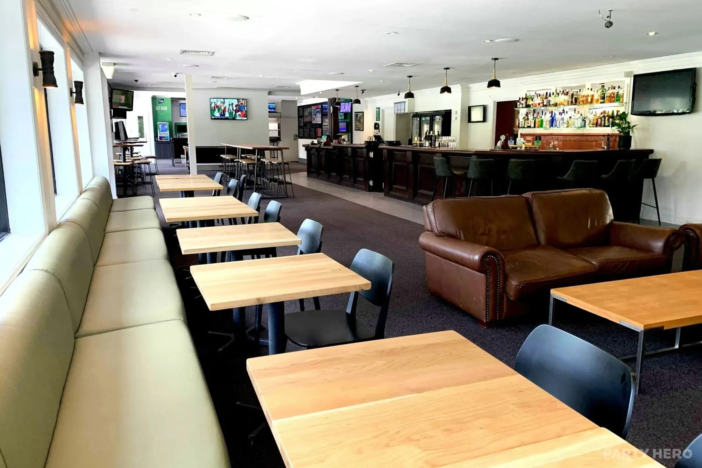 Paradise Valley Hotel - party venue in the Yarra Valley