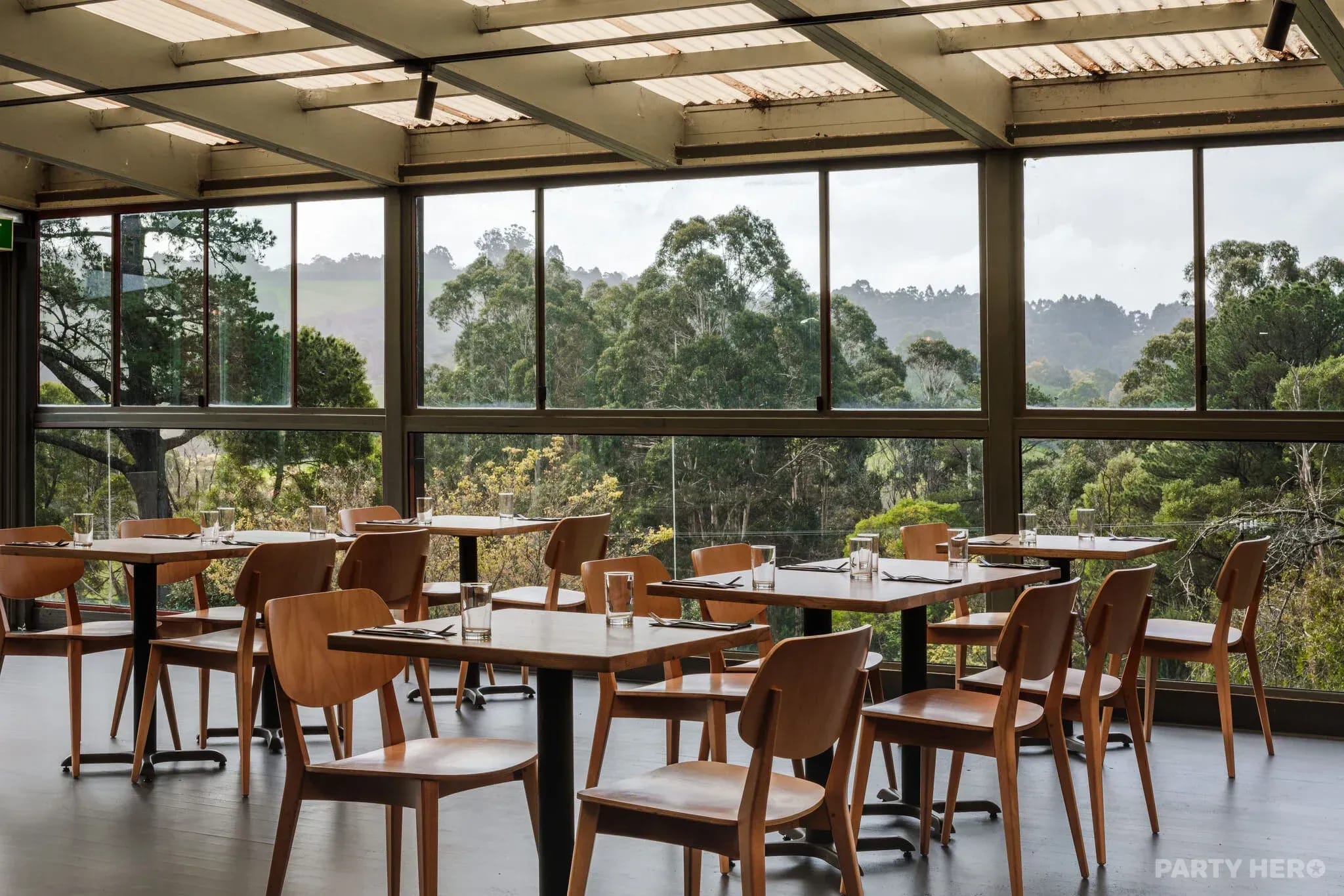 Paradise Valley Hotel - party venue in the Yarra Valley