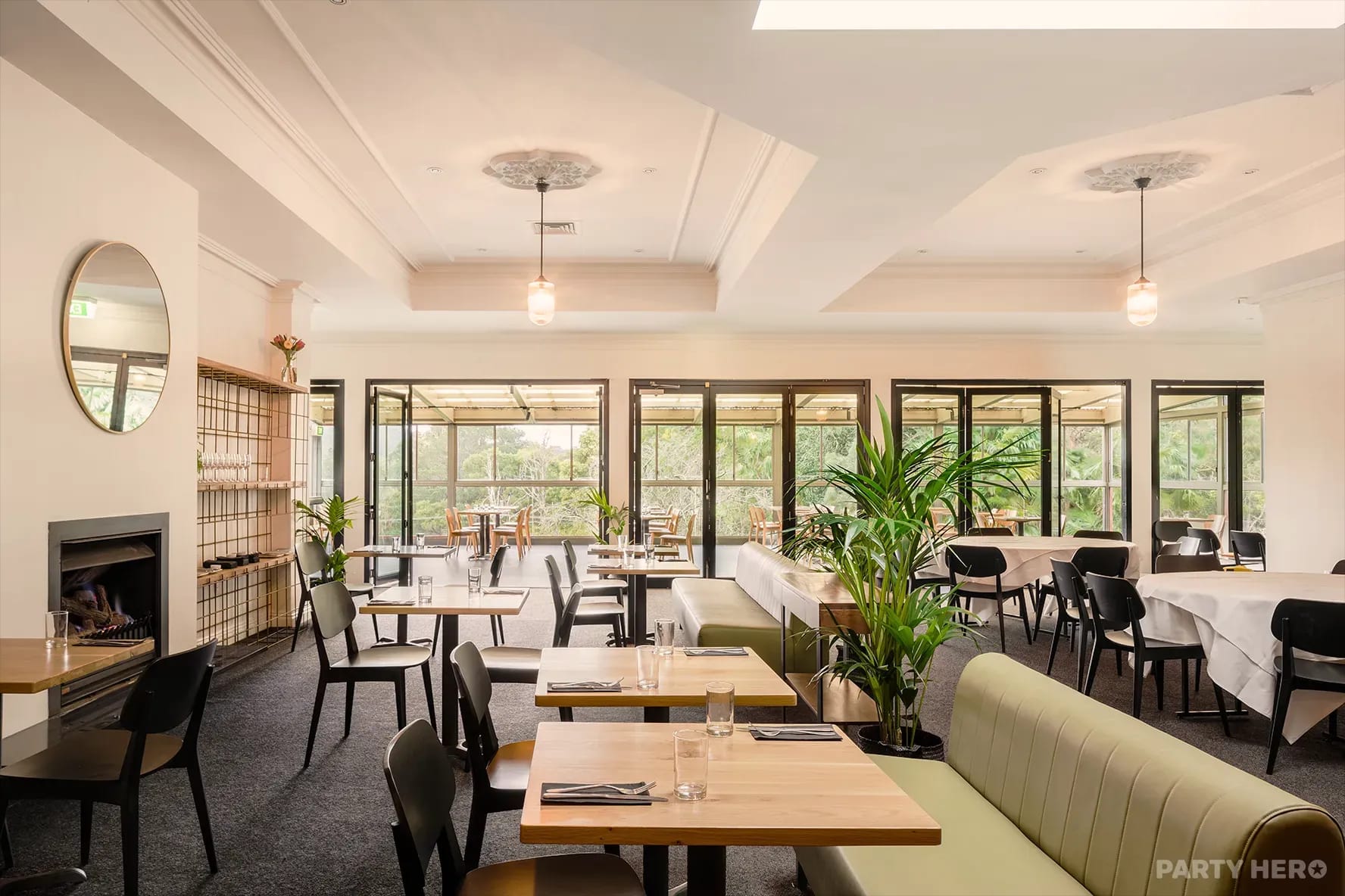 Paradise Valley Hotel - party venue in the Yarra Valley