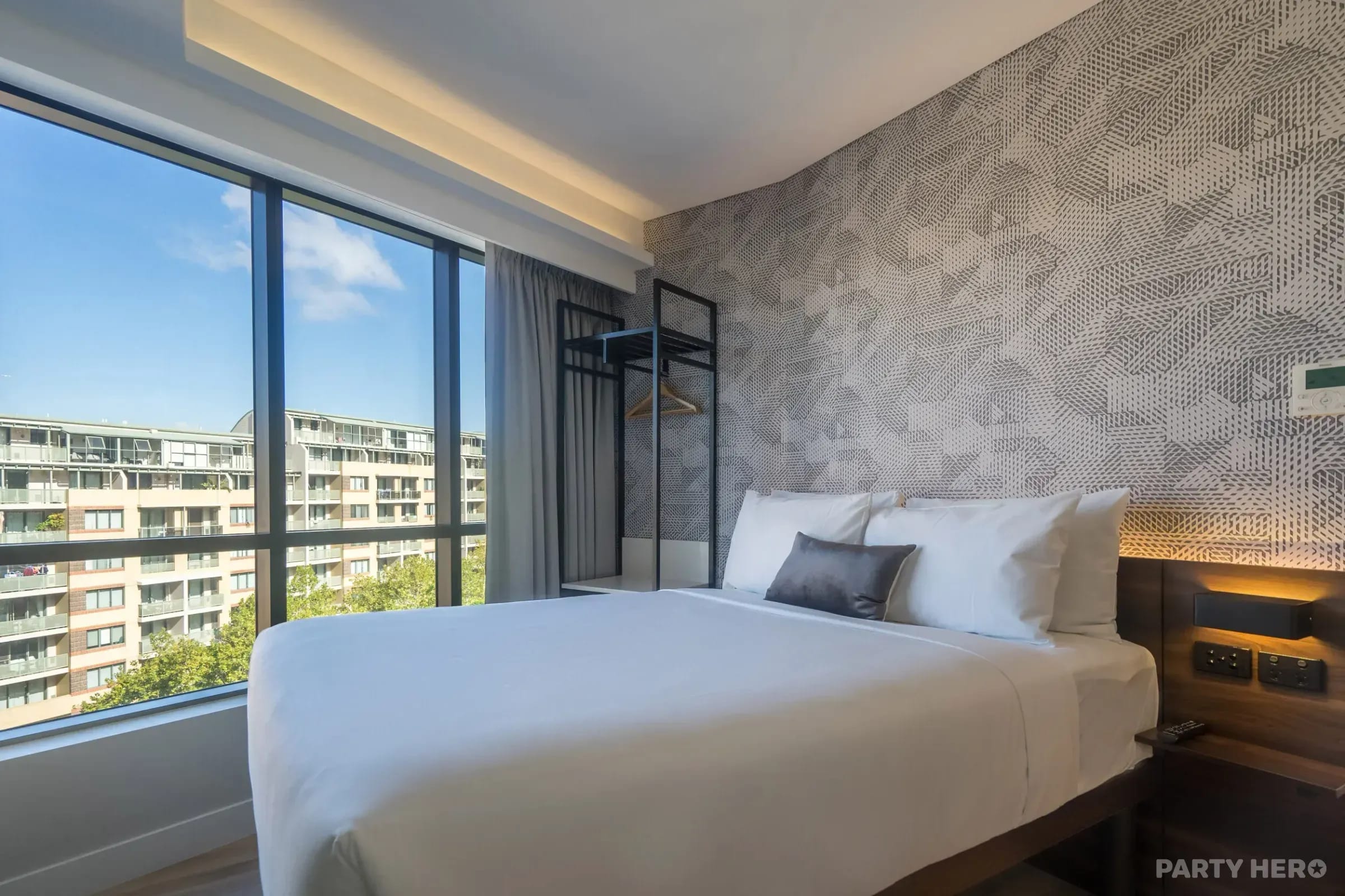 Kith Hotel Darling Harbour - hotels in Sydney