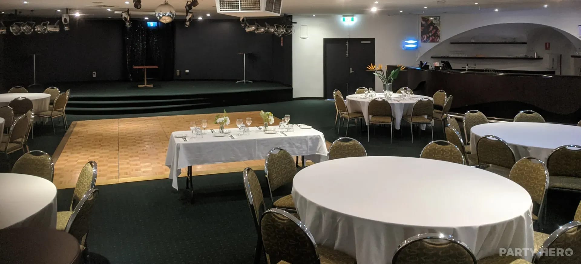 St Albans Hotel - party venue in Melbourne