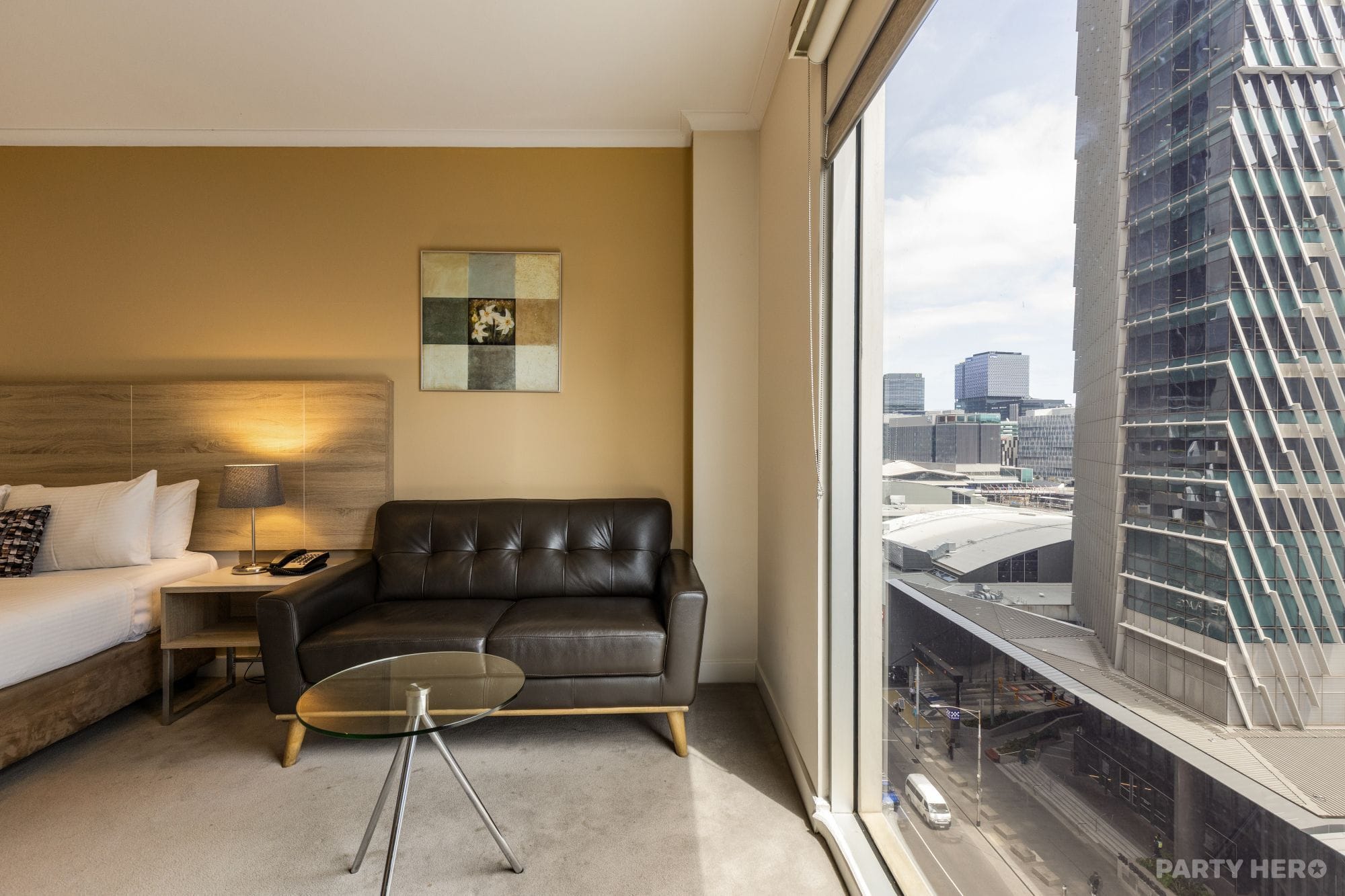 Atlantis Hotel - hotel in Melbourne CBD