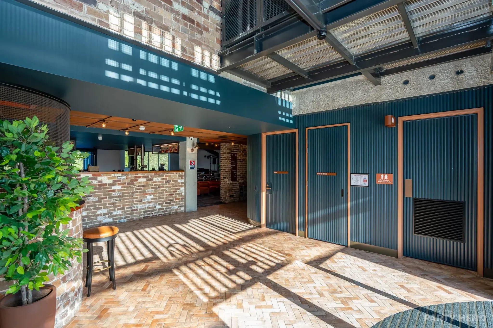 Woodport Hotel - party venue on the Central Coast