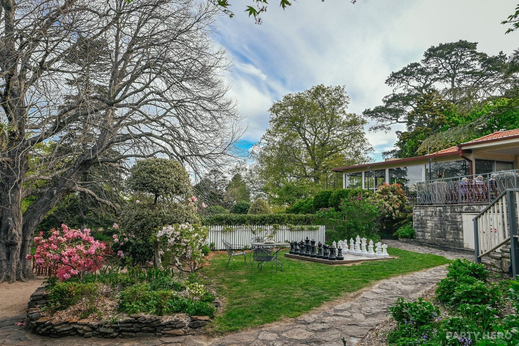 Waratah Room at Comfort Resort Leura Gardens - party venue in the Blue Mountains