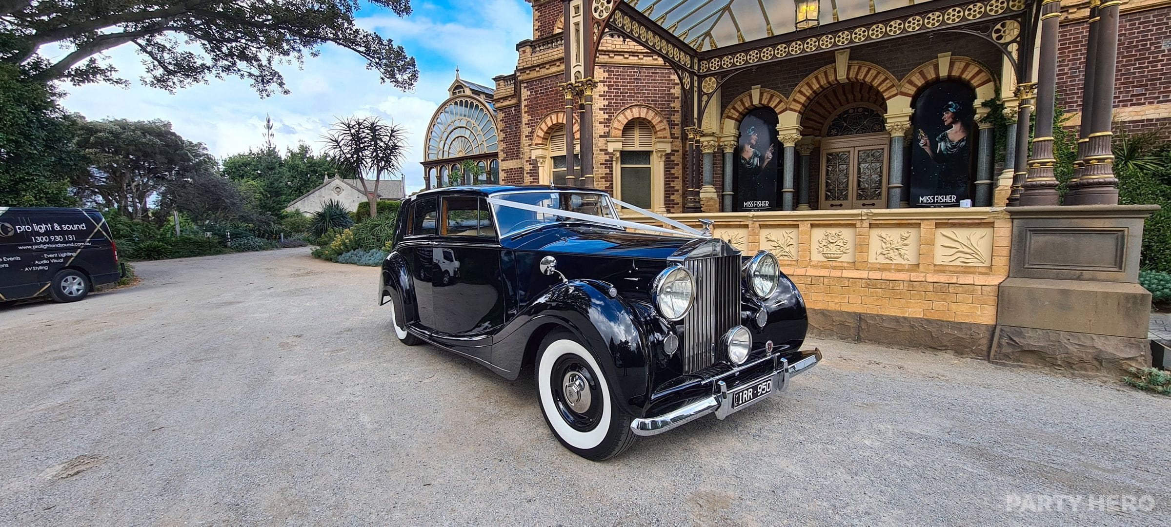 RR Classic Car Hire - wedding car hire in Melbourne