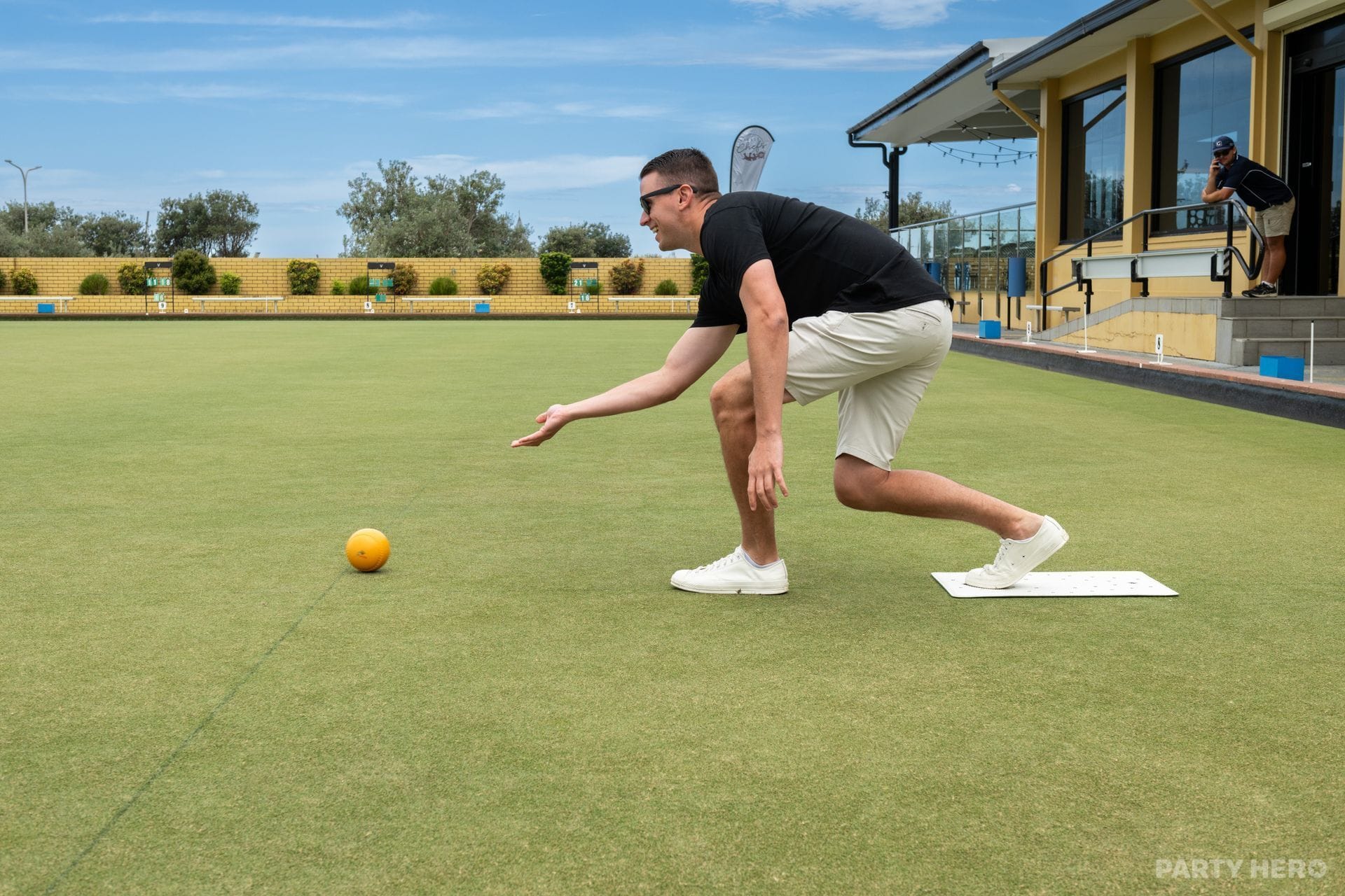 Towradgi Park Bowls and Recreation Club - barefoot bowls in Wollongong