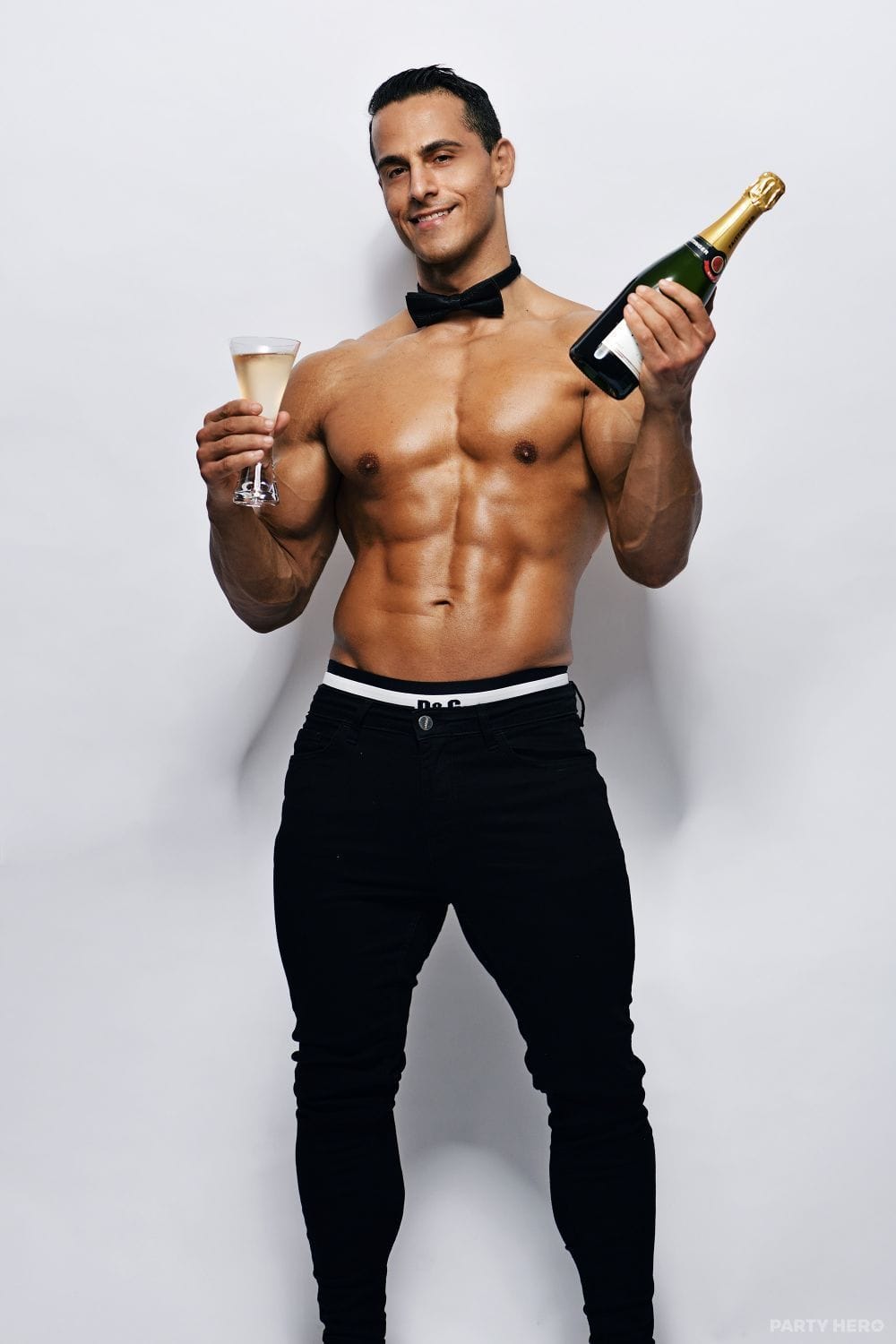 Bare Nights - topless waiters in Sydney