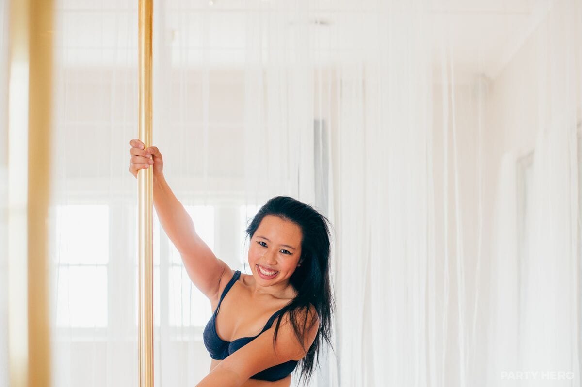 Studio Exclusive Pole Dancing dance classes in Sydney - group bookings