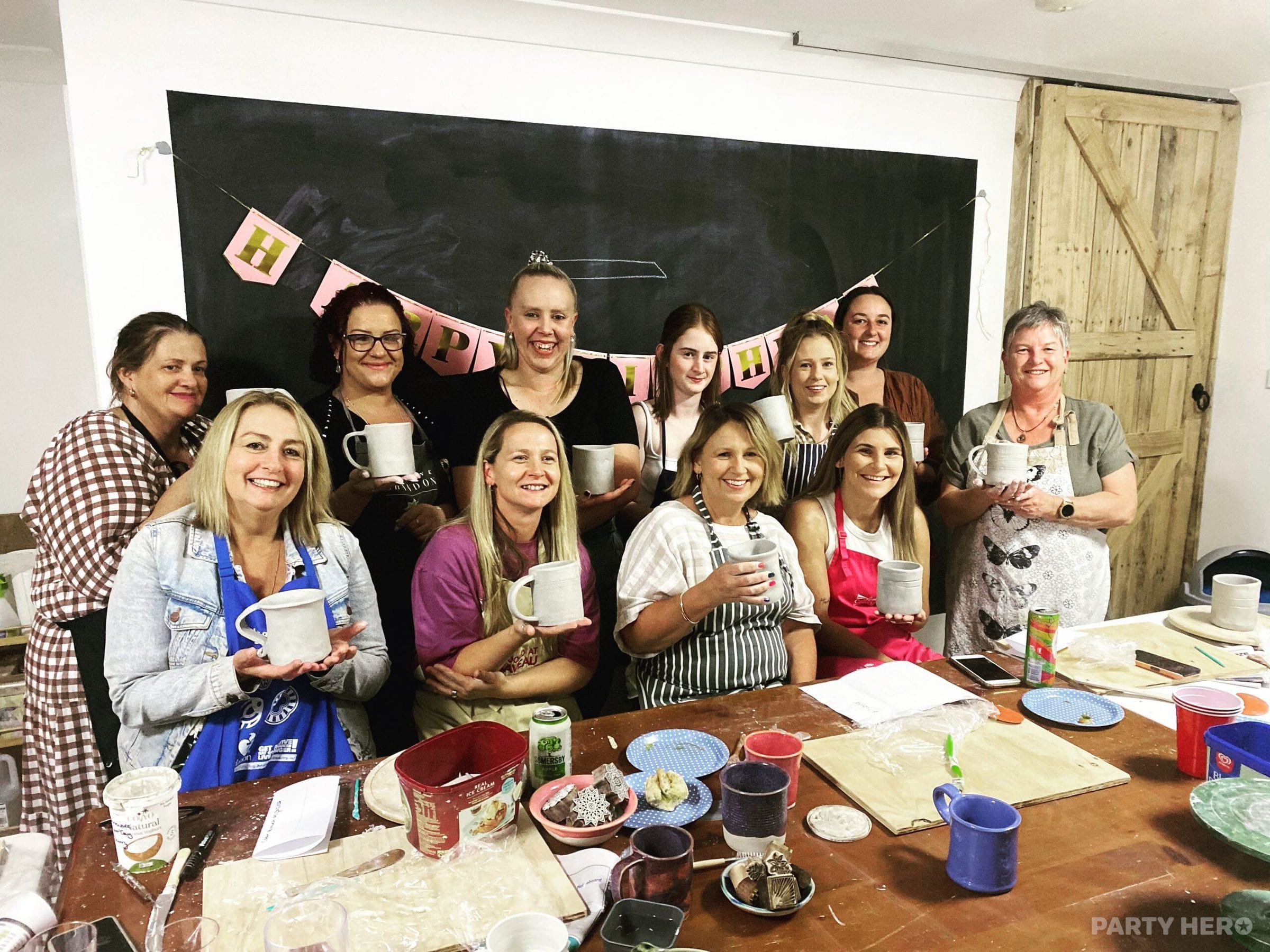 Ground Up Pottery - paint and sip in Wollongong