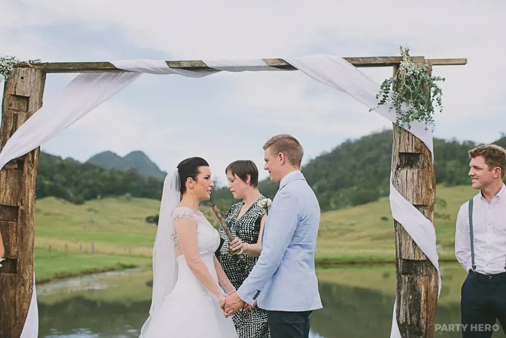 Jessica Edwards Celebrant - wedding celebrant on the Mornington Peninsula