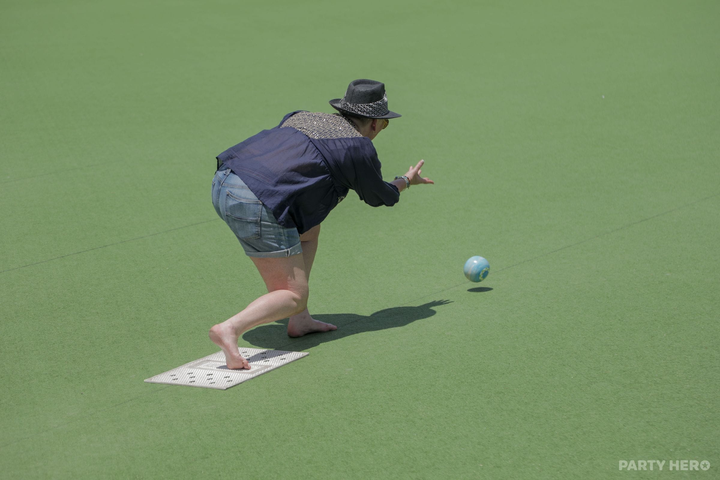 Fitzroy Victoria Bowling & Sports Club - barefoot bowls in Melbourne