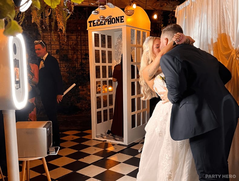 Halo 360 Photo Booth Hire - photobooths in Sydney