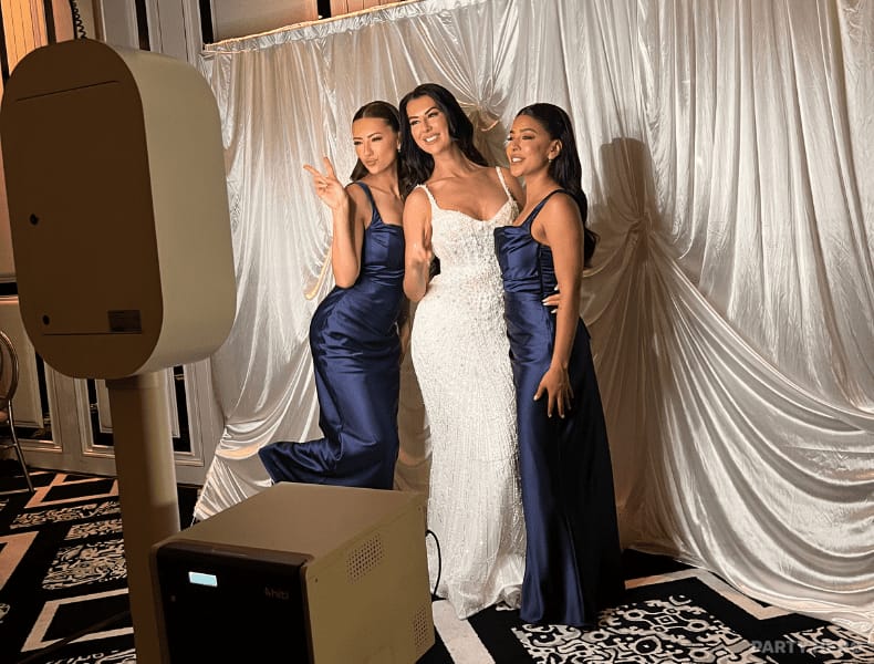 Halo 360 Photo Booth Hire - photobooths in Sydney