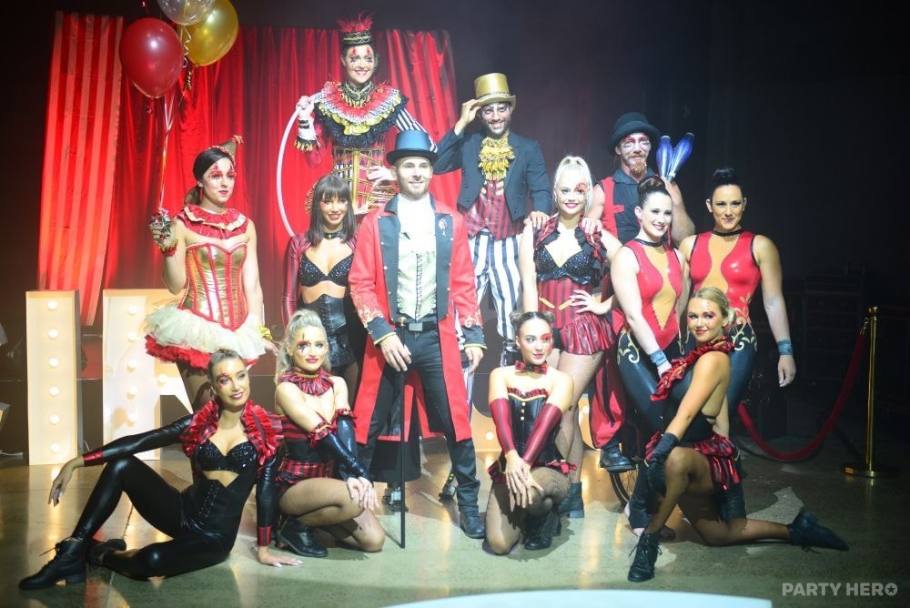 Onstage Entertainment - circus and dance performers in Brisbane