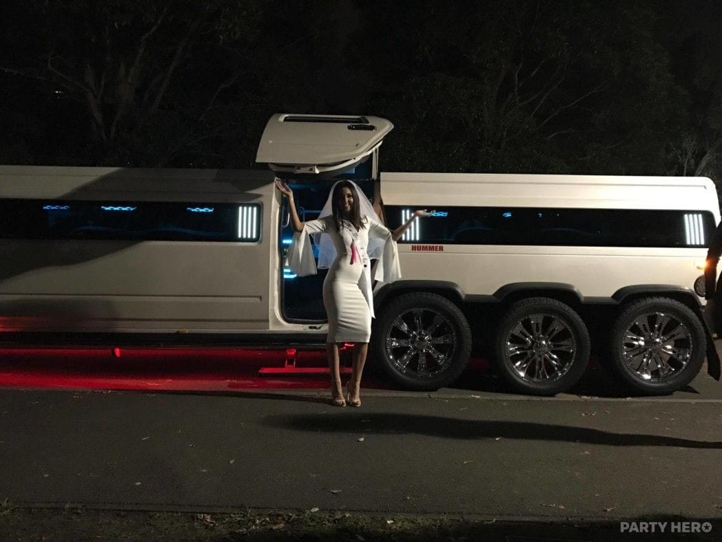 Impressive Limousines activity in Sydney - group bookings