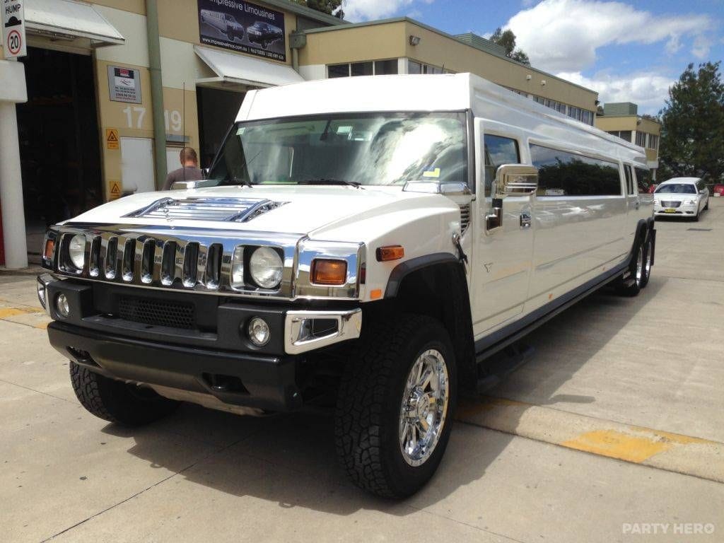 Impressive Limousines activity in Sydney - group bookings