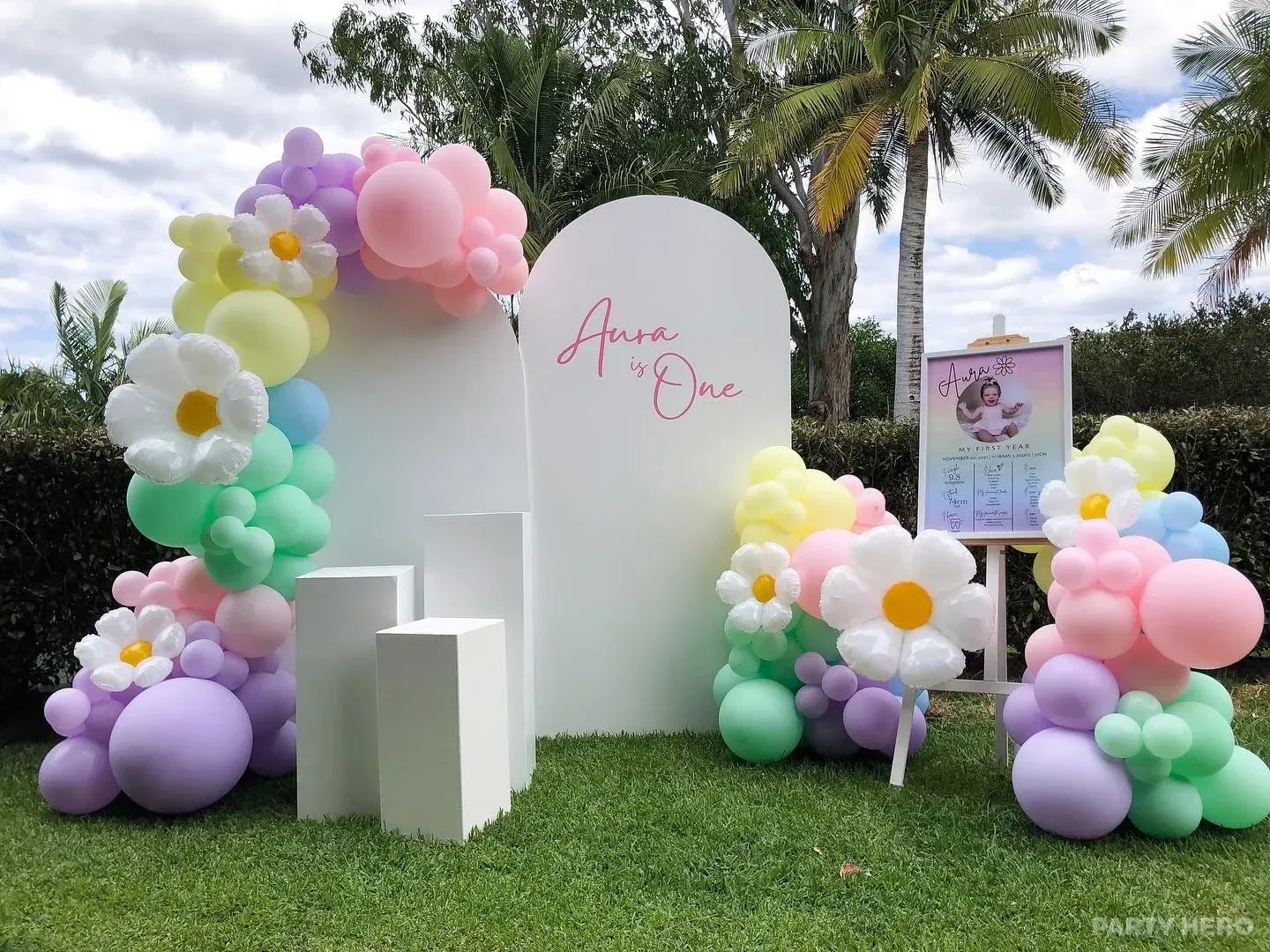 Bayside Hampers & Events - balloon and party decorations in Brisbane