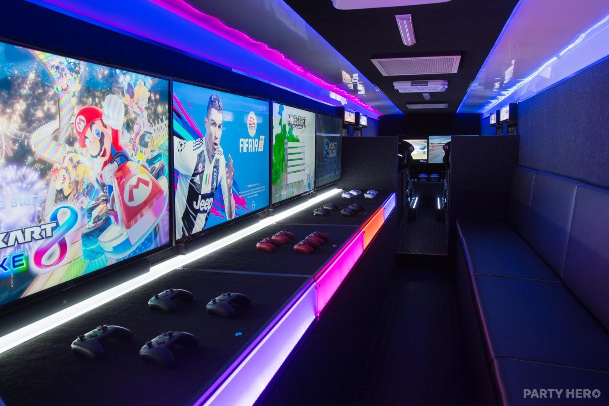 Games on the Bus activity in Sydney - group bookings