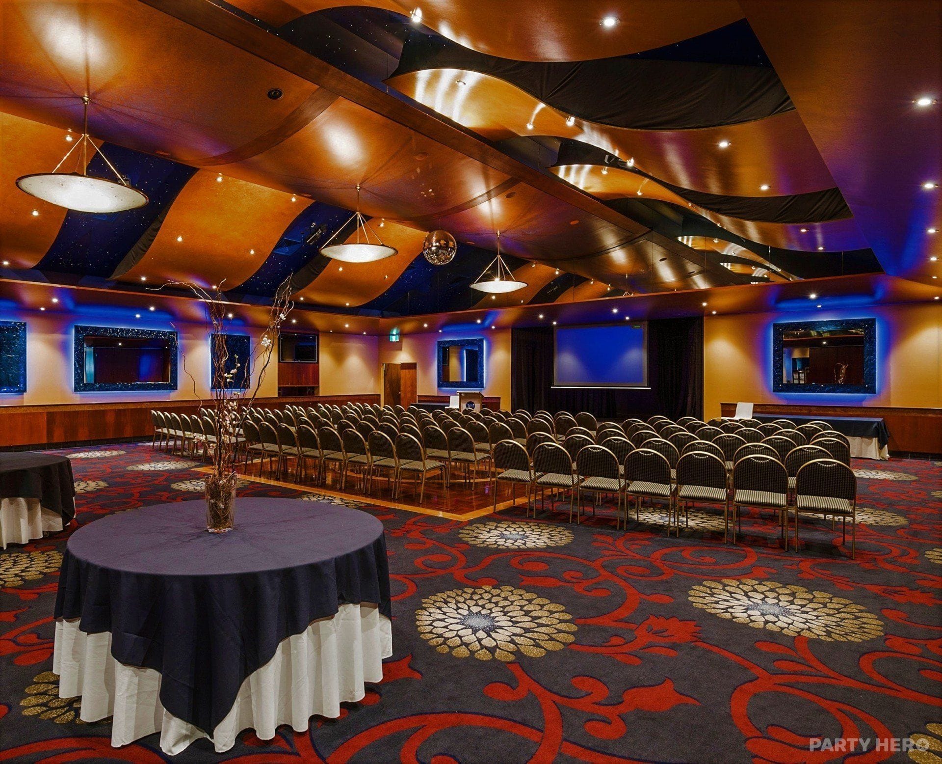 Taylors Lakes Hotel - party venue in Melbourne