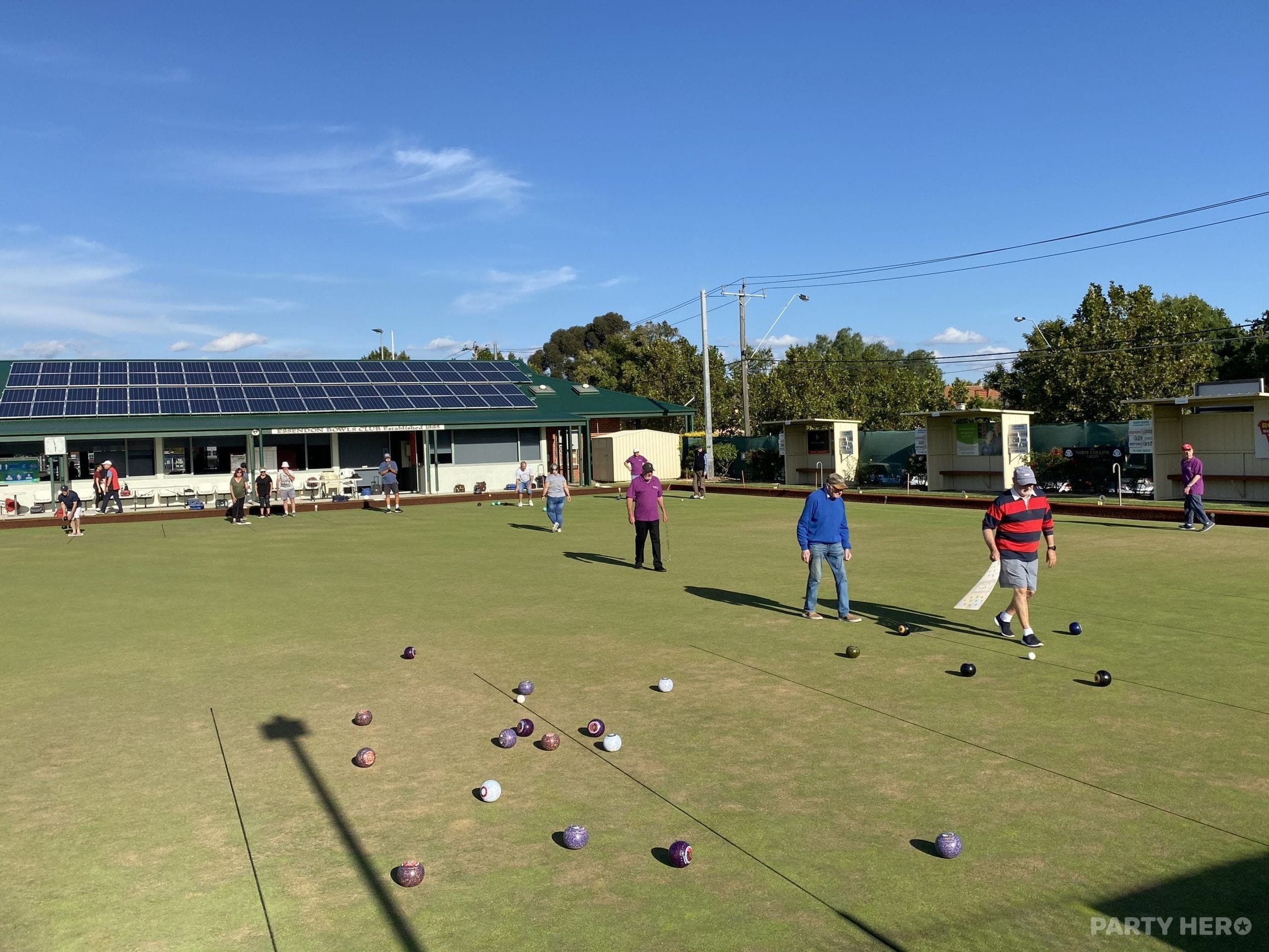 Essendon Bowls Club - barefoot bowls in Melbourne