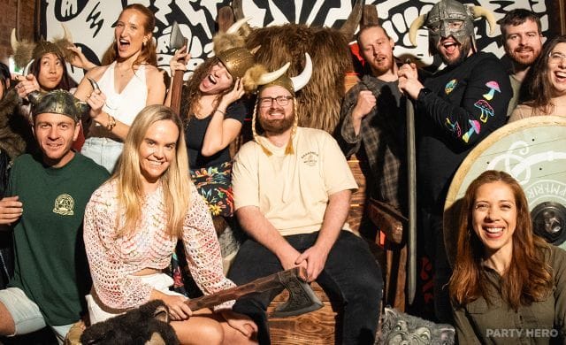 MANIAX Melbourne CBD - axe throwing in Melbourne